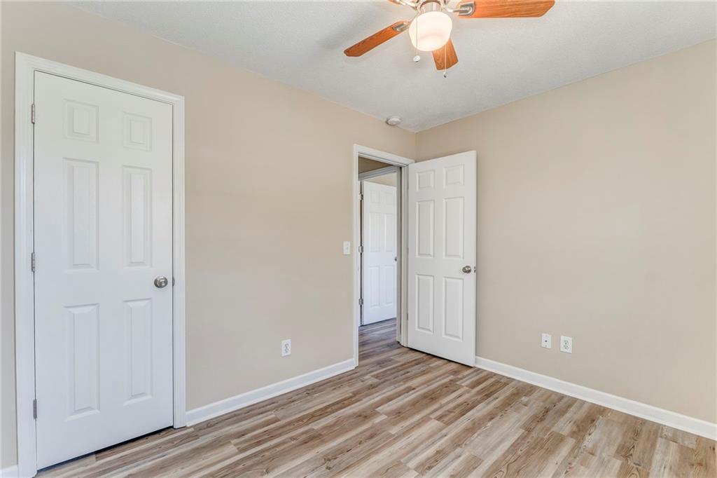 209 Enterprise Path Property Photo 28