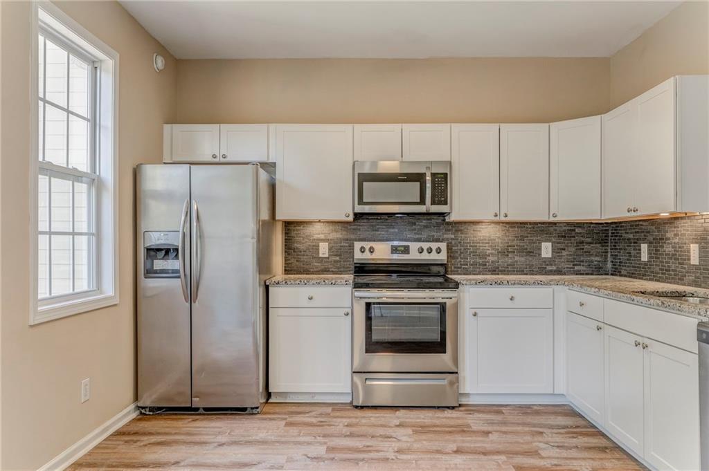 209 Enterprise Path Property Photo 34