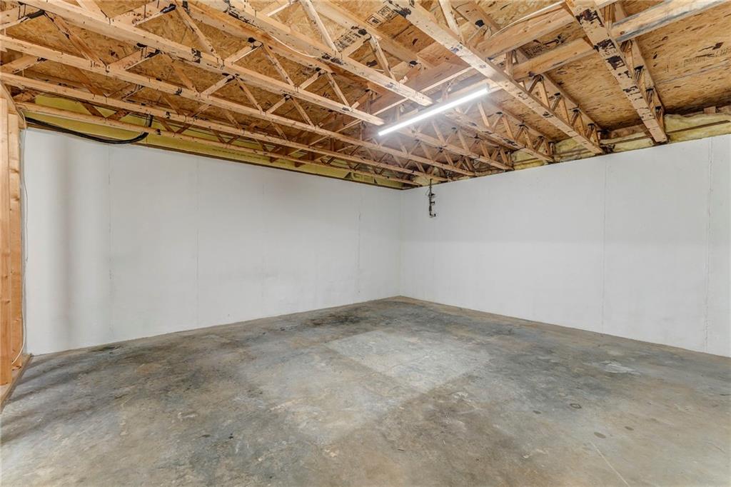 209 Enterprise Path Property Photo 35