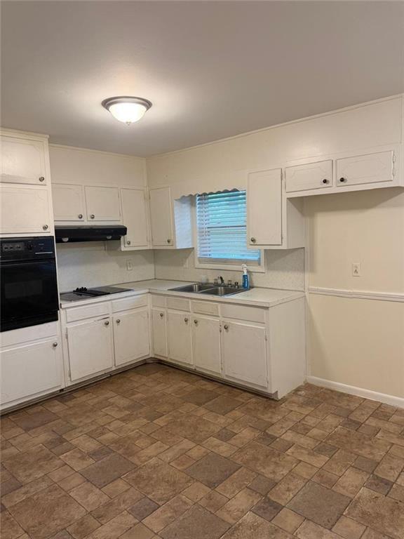 7787135 Property Photo 15