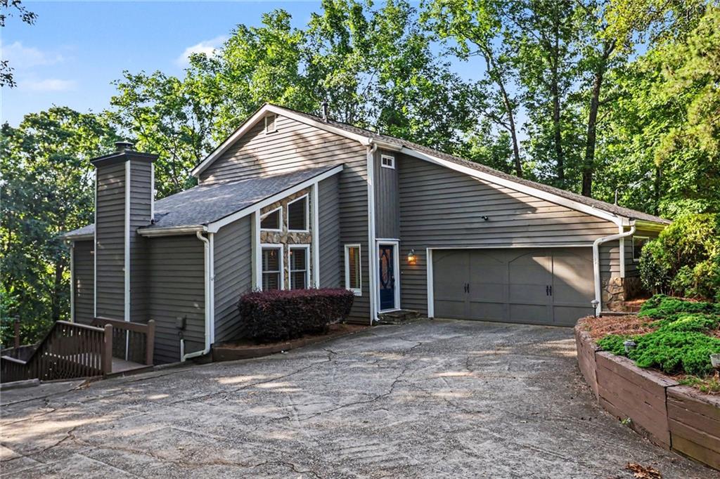 140 Fairway Ridge Drive Property Photo 1