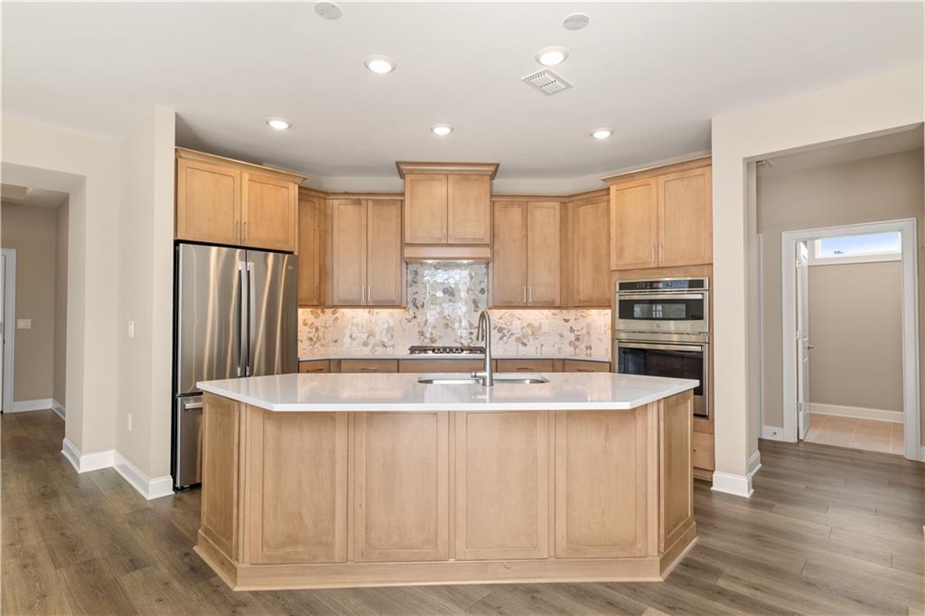 3347 Fishpond Circle Property Photo 11