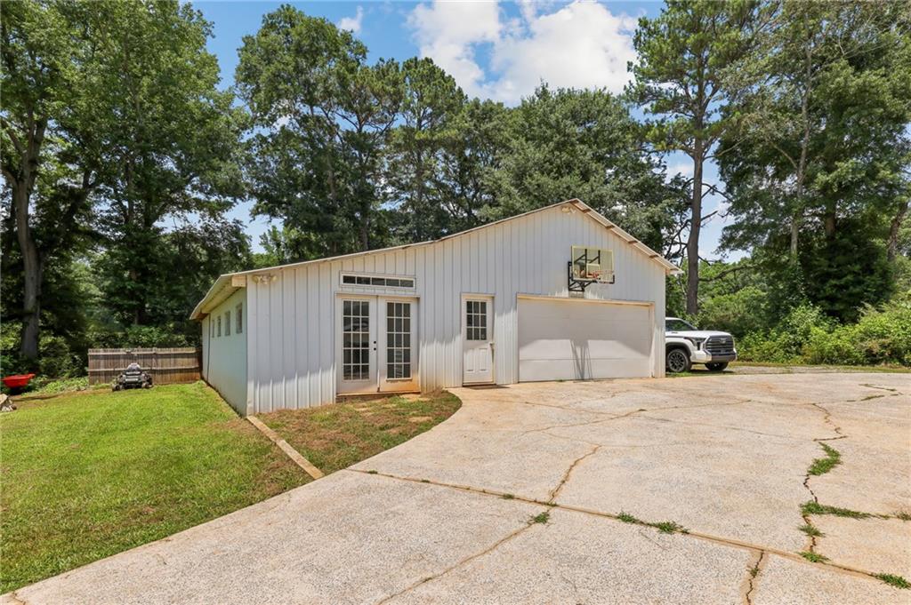 363 Burns Lane Property Photo 36