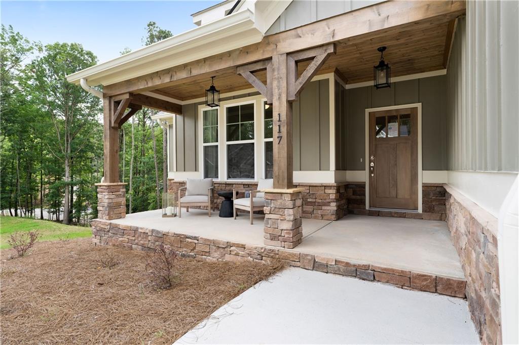 117 Fort Gibson Court Property Photo 3