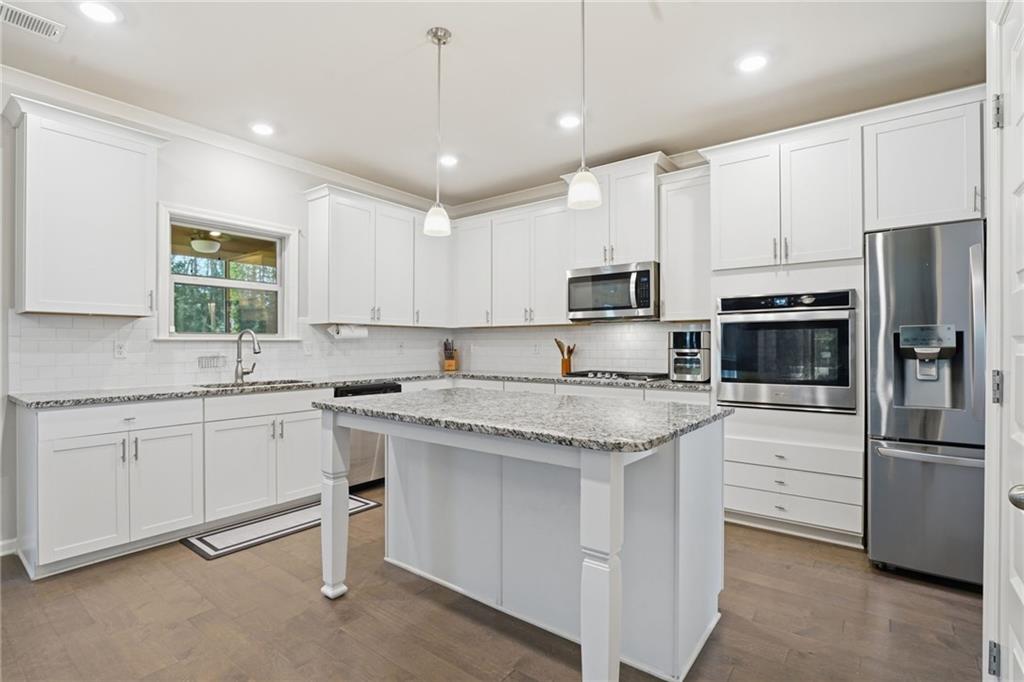 7534 Brook Rose Way Property Photo 1