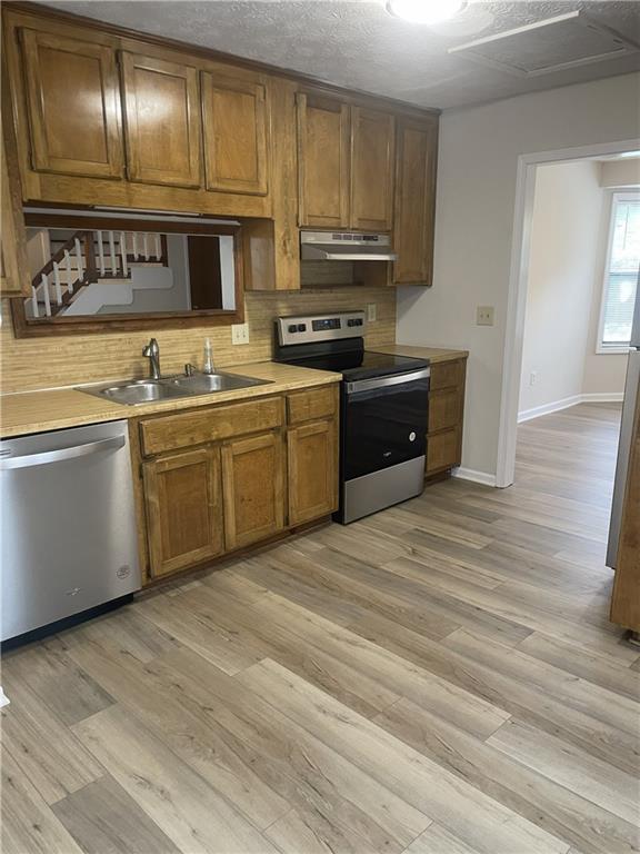 4858 Chapelle Court Property Photo 2