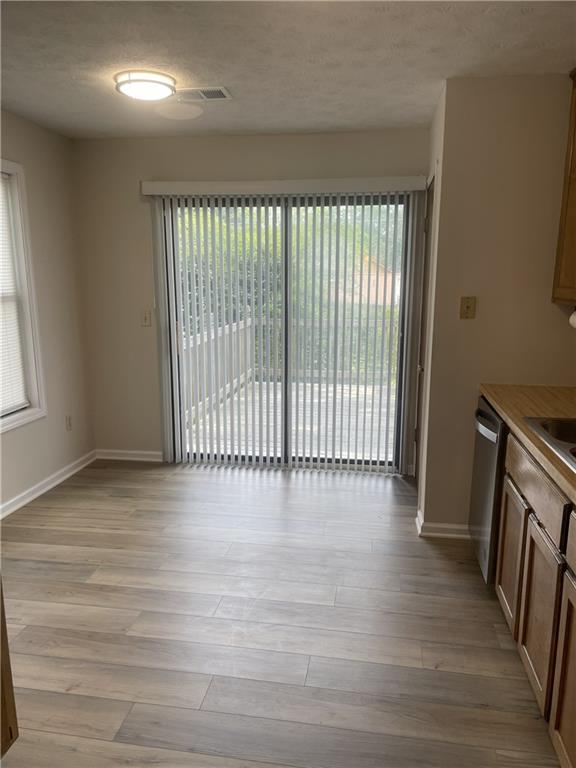 4858 Chapelle Court Property Photo 3