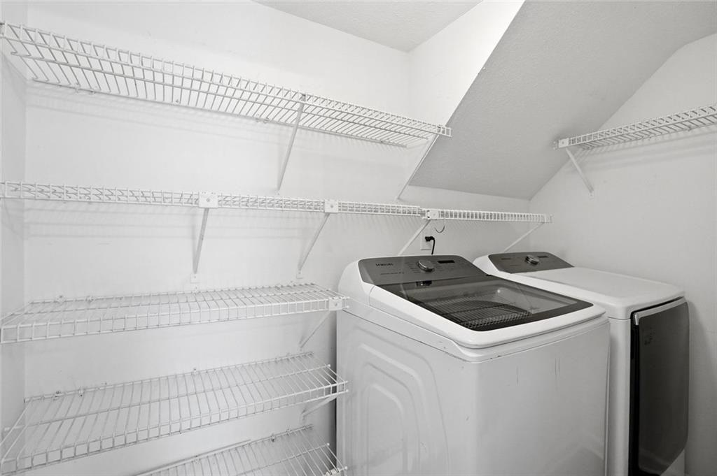 13 Stratford Hall Place Ne Unit #13 Property Photo 20