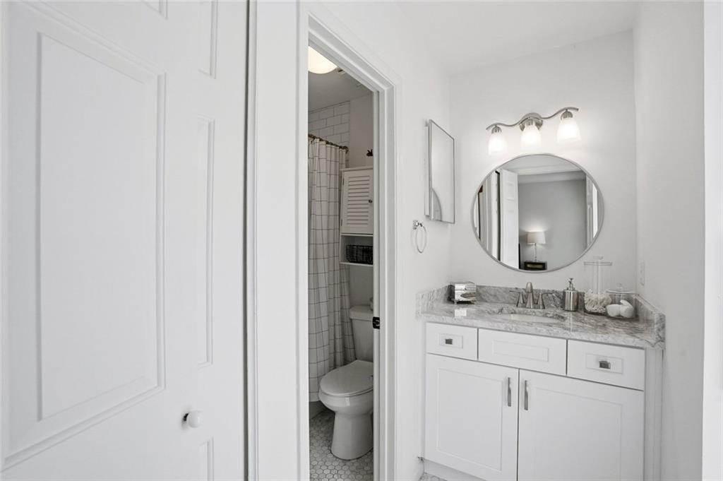13 Stratford Hall Place Ne Unit #13 Property Photo 34