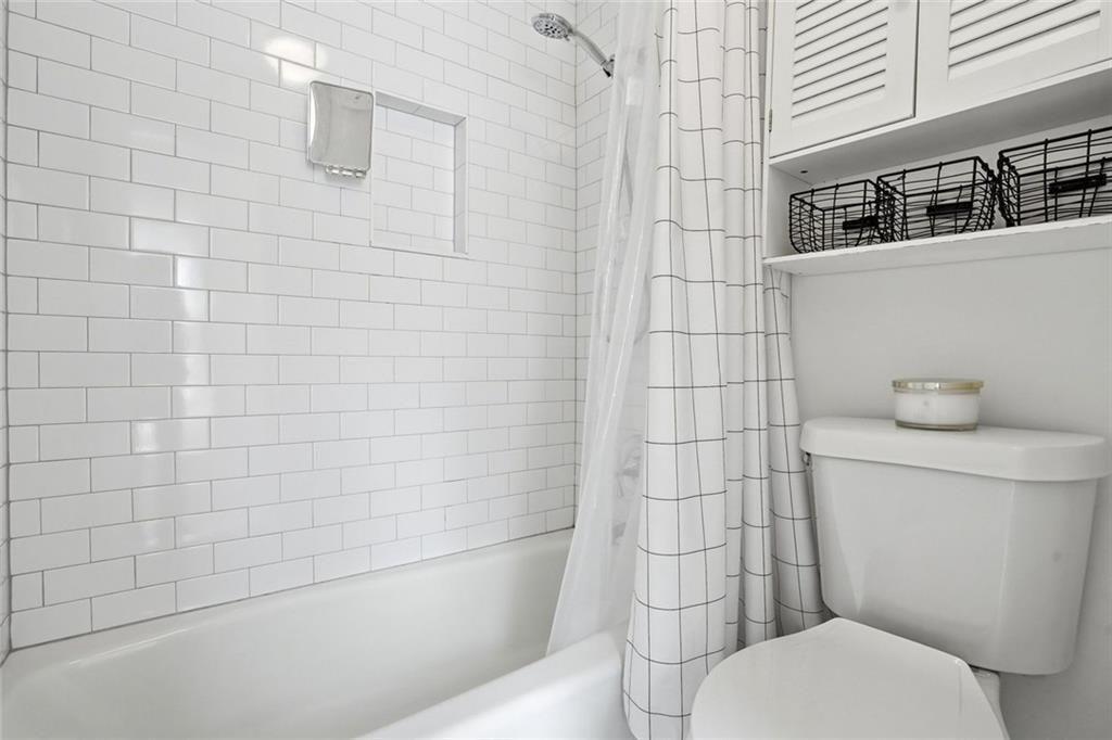 13 Stratford Hall Place Ne Unit #13 Property Photo 35