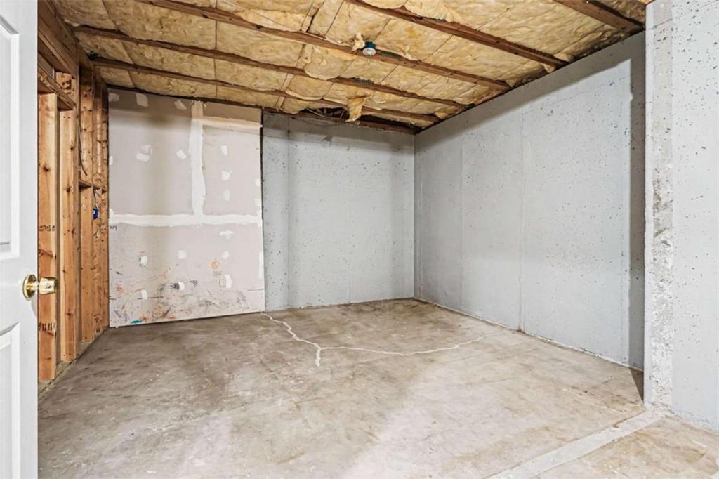 2075 Heatherton Road Property Photo 23
