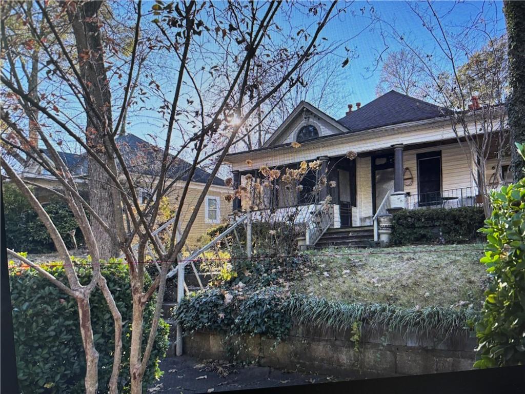 1385 Allene Avenue SW Property Photo 1