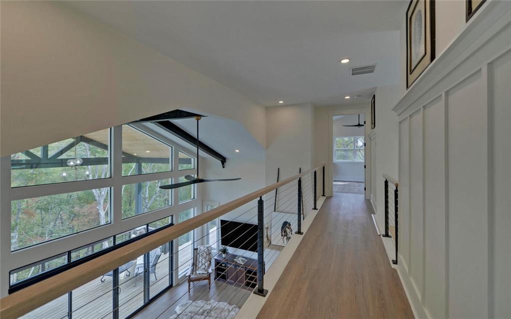 7787573 Property Photo 38