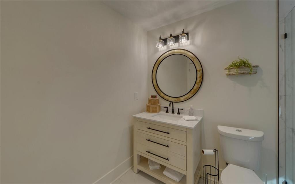 7787573 Property Photo 46