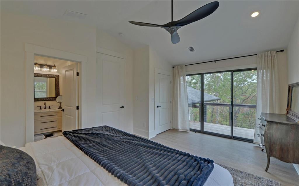 7787573 Property Photo 50