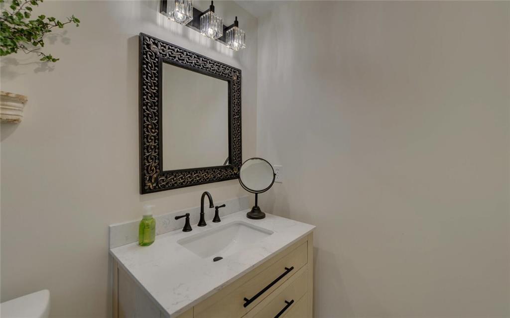 7787573 Property Photo 54