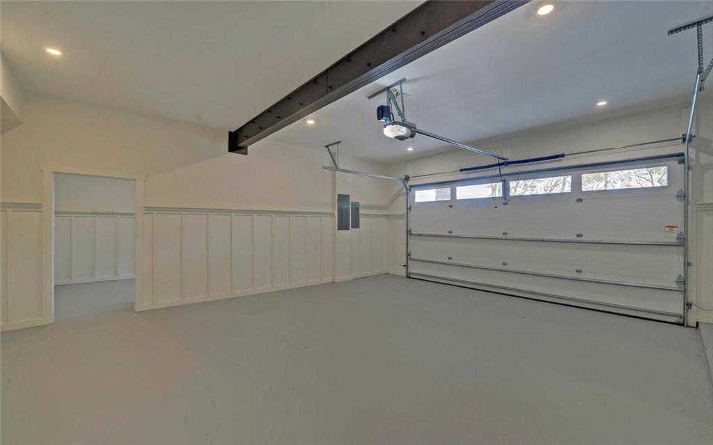7787573 Property Photo 70