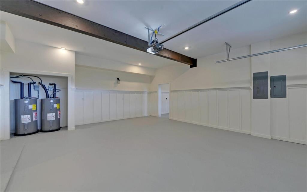 7787573 Property Photo 71
