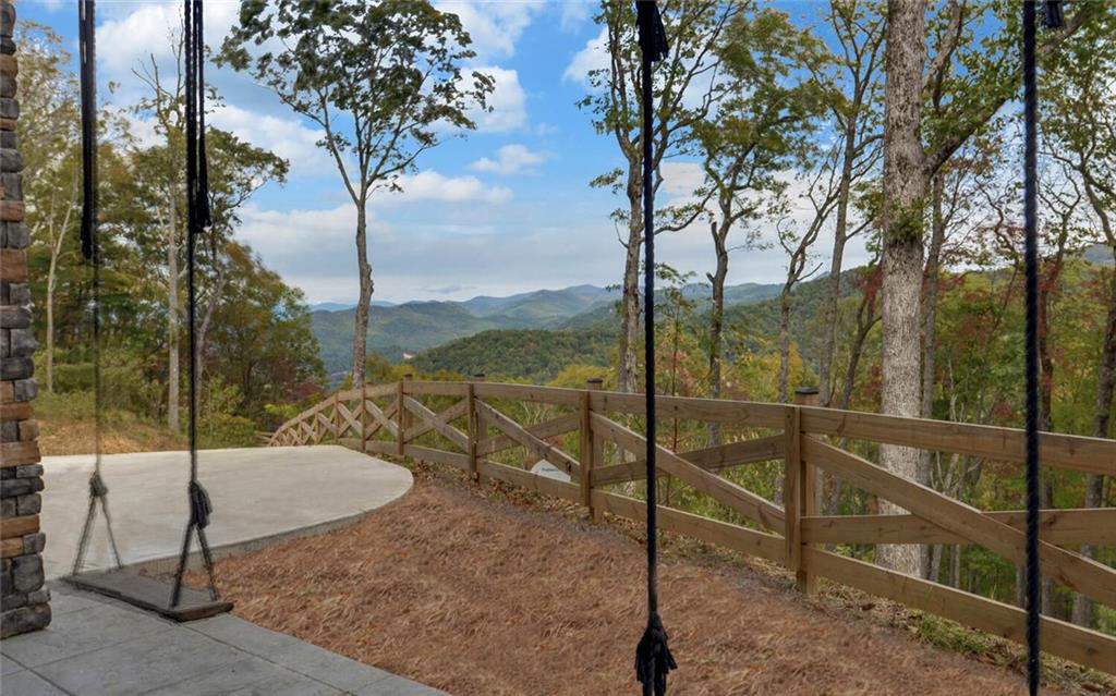 7787573 Property Photo 77