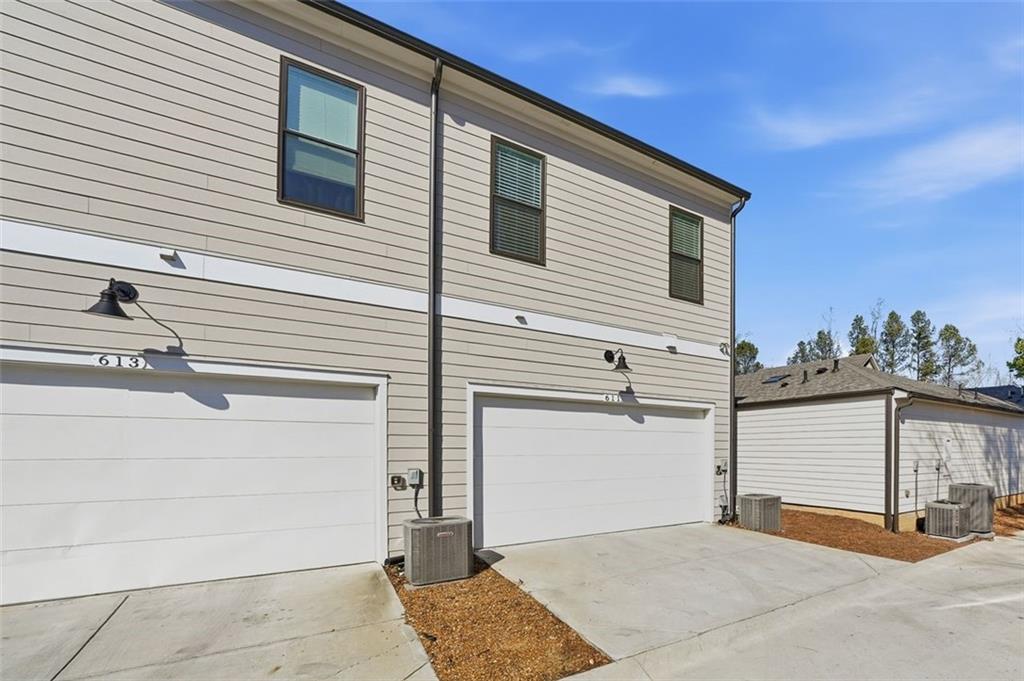 611 Stickley Oak Way Property Photo 17