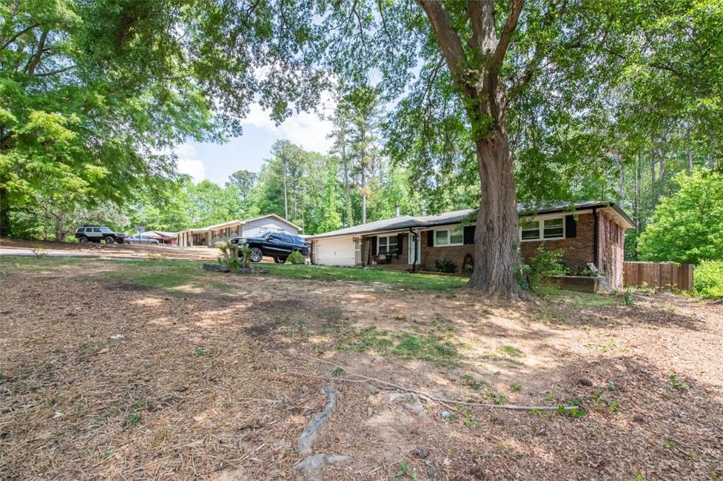 303 Wildwood Drive Property Photo 2