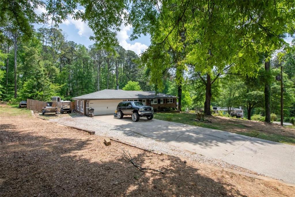303 Wildwood Drive Property Photo 3