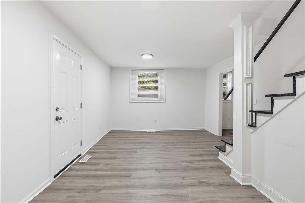 111 Victor Circle Nw Property Photo 31