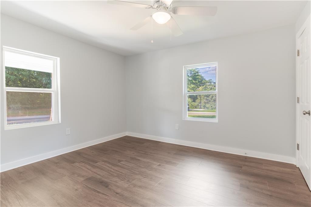 808 Davis Street Property Photo 13