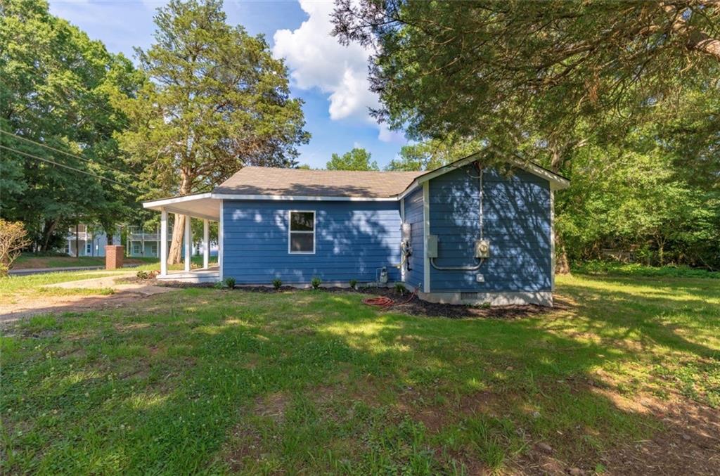 808 Davis Street Property Photo 24