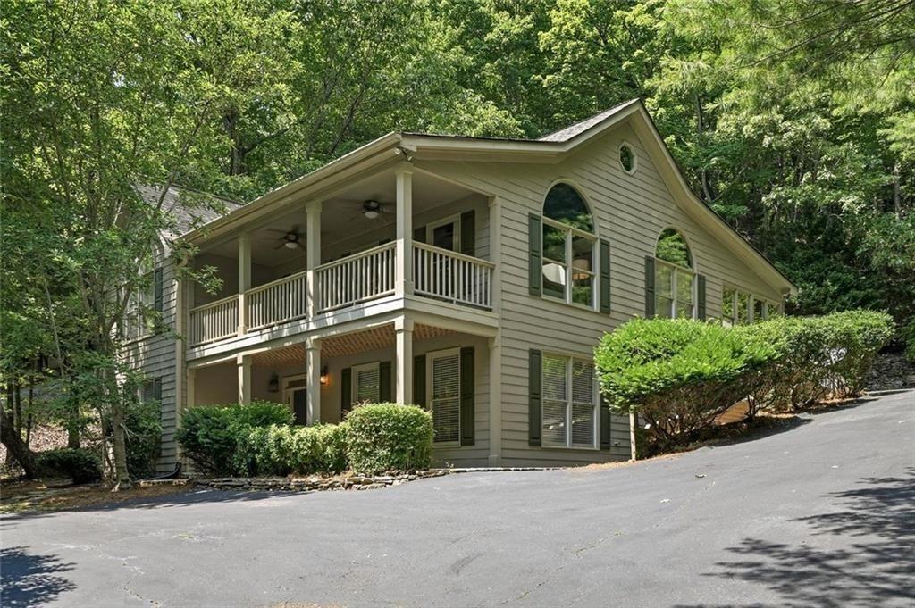 1121 Woodland Trace Property Photo 1
