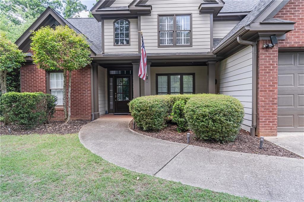 2649 Waters Edge Drive Property Photo 2
