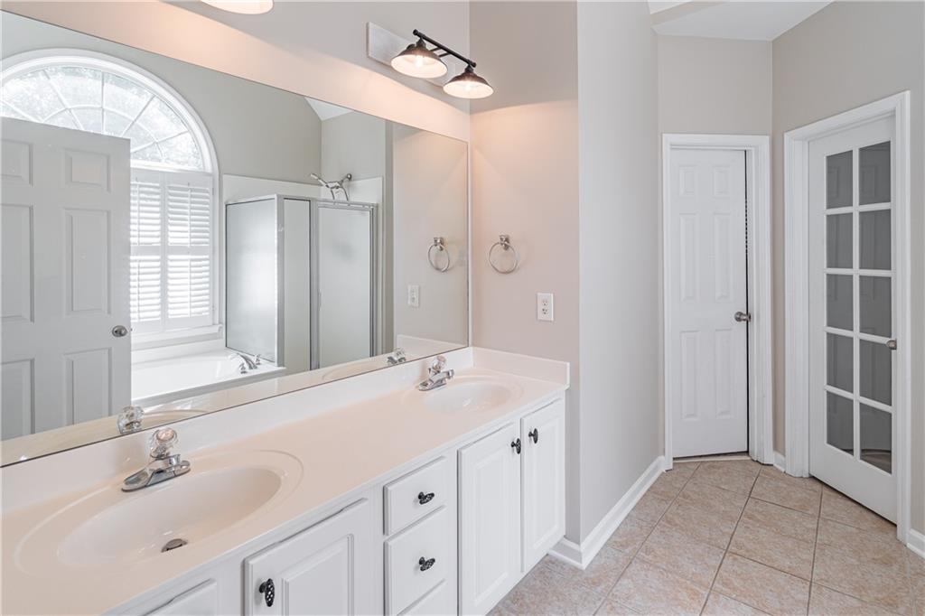 2649 Waters Edge Drive Property Photo 25