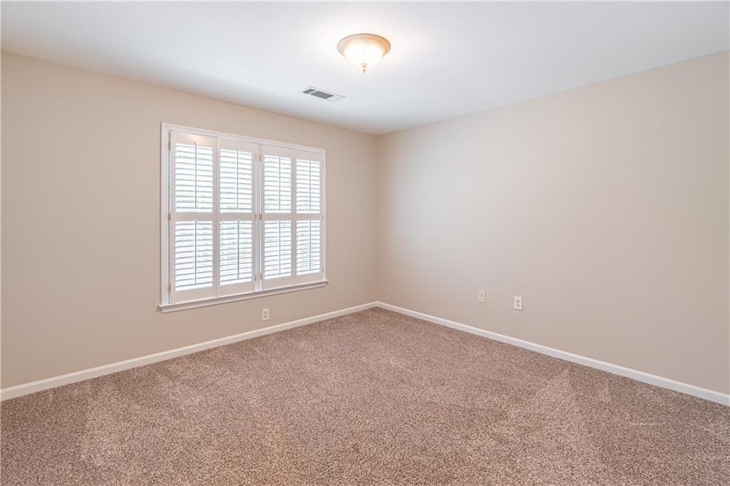 2649 Waters Edge Drive Property Photo 29