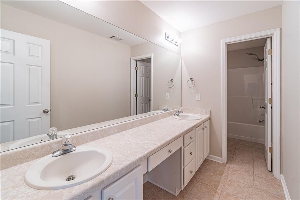 2649 Waters Edge Drive Property Photo 35