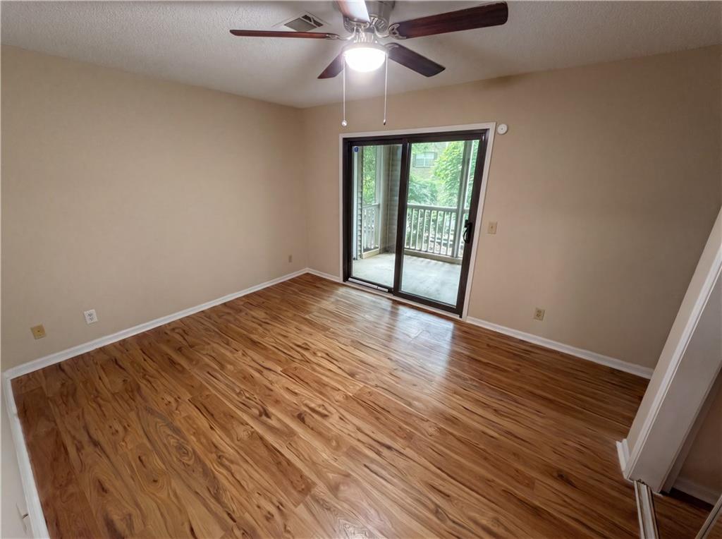 507 Barrington Hills Drive Property Photo 13