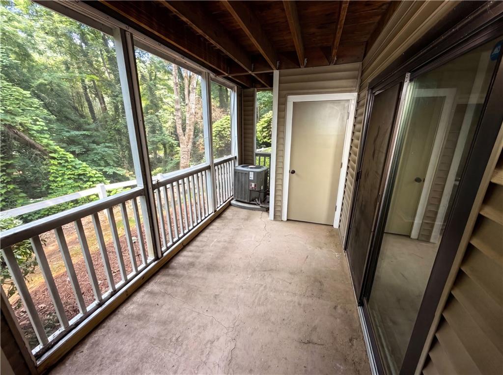 507 Barrington Hills Drive Property Photo 20