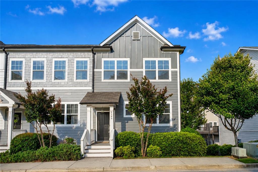 2169 Wiggins Walk Property Photo 1