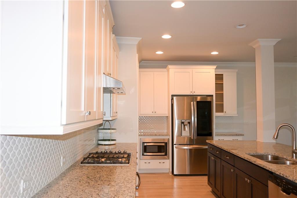 1758 Glenview Park Circle Ne Property Photo 10