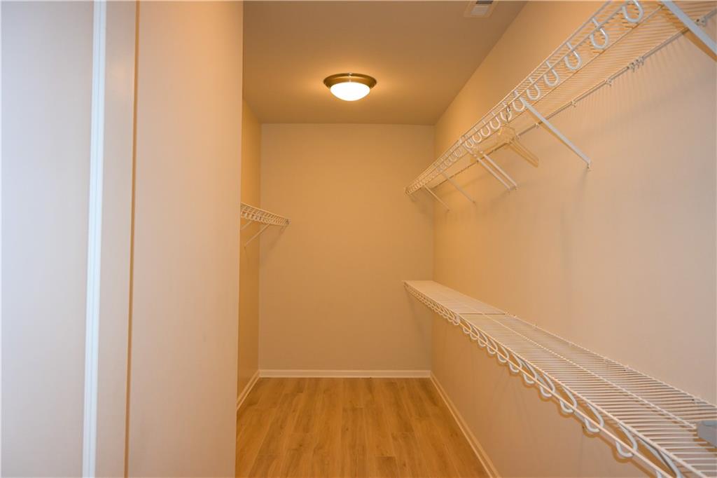 1758 Glenview Park Circle Ne Property Photo 21