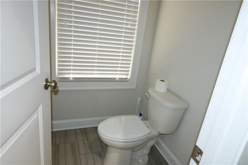 1758 Glenview Park Circle Ne Property Photo 23
