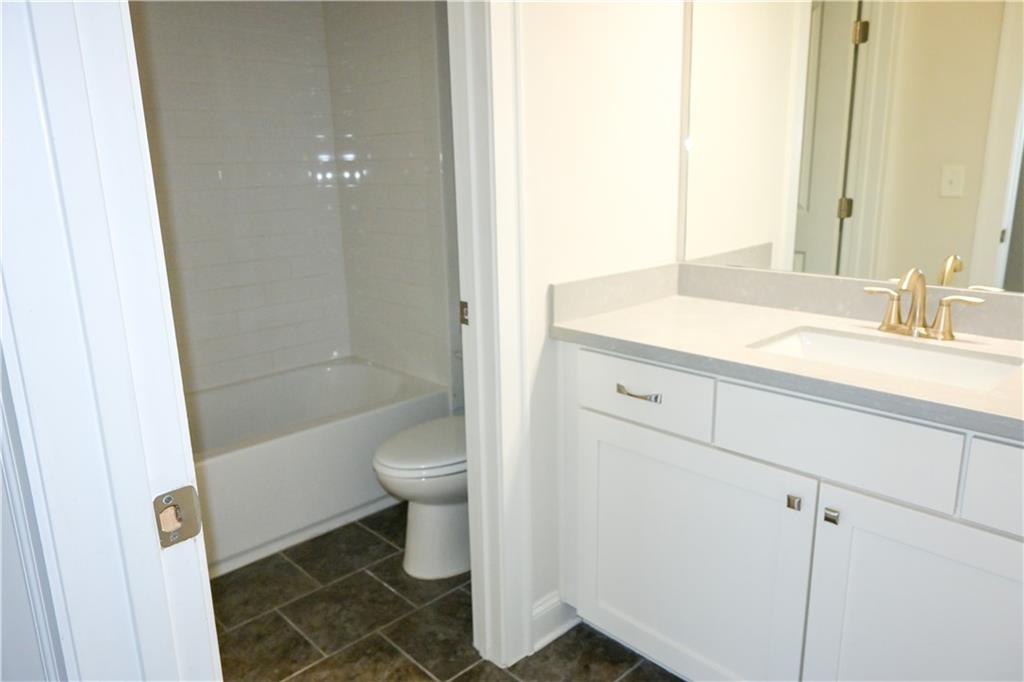 1758 Glenview Park Circle Ne Property Photo 26