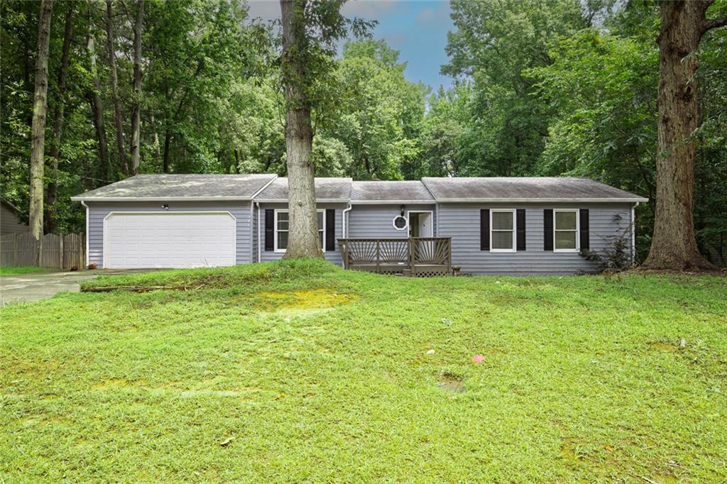 2100 Whitebluff Way NE Property Photo 1