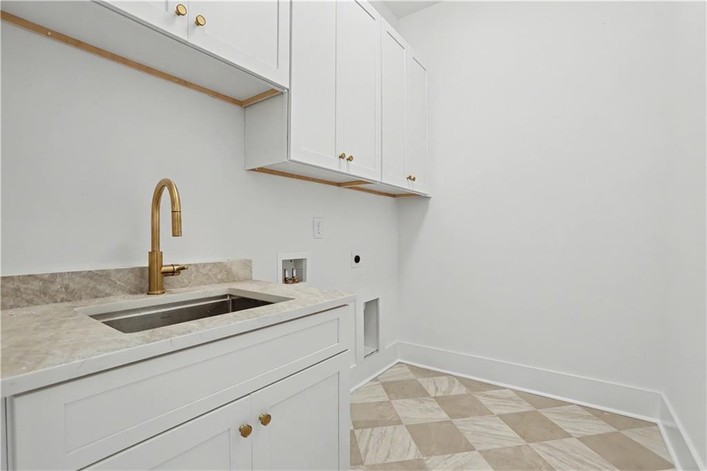 6043 Bluewater Boulevard Property Photo 24