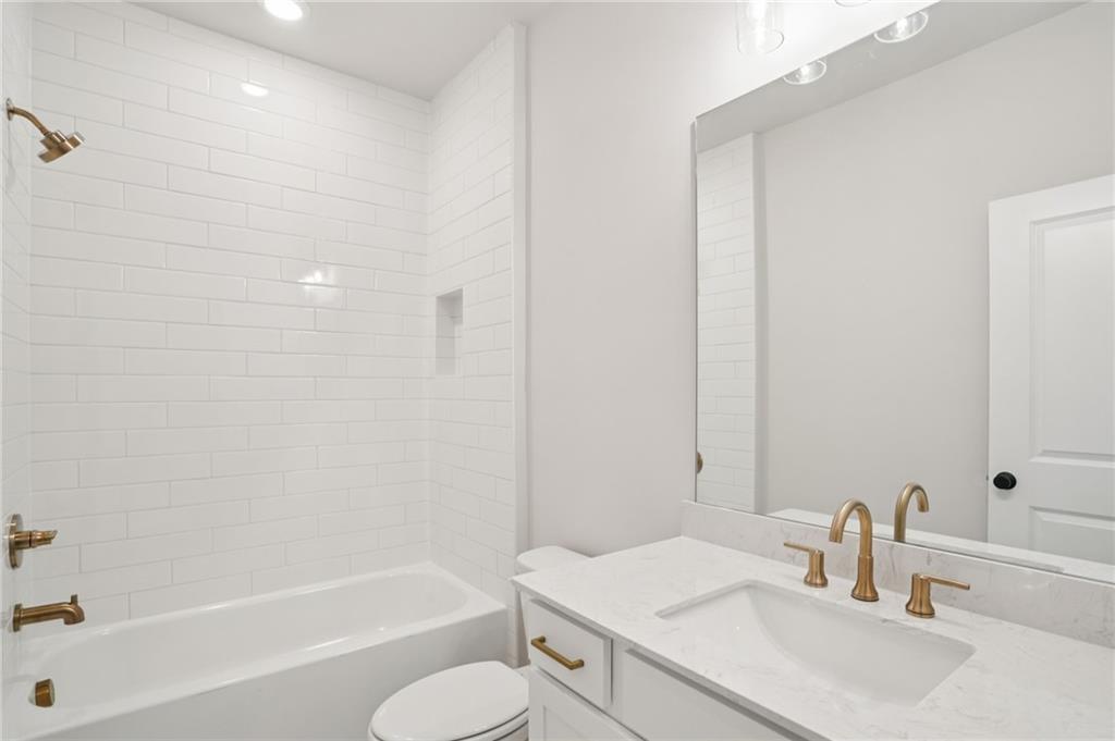5693 Broad River View Unit 443 Property Photo 38