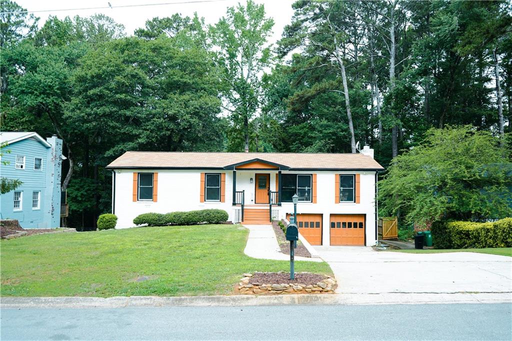 1572 Darwen Lane Property Photo 1