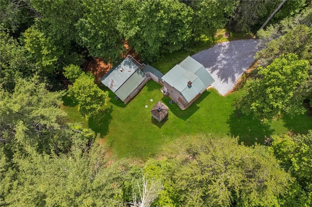 375 Deerfield Drive Property Photo 9