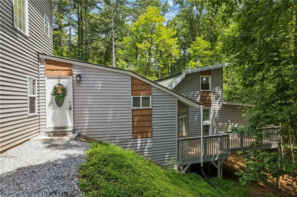 375 Deerfield Drive Property Photo 11