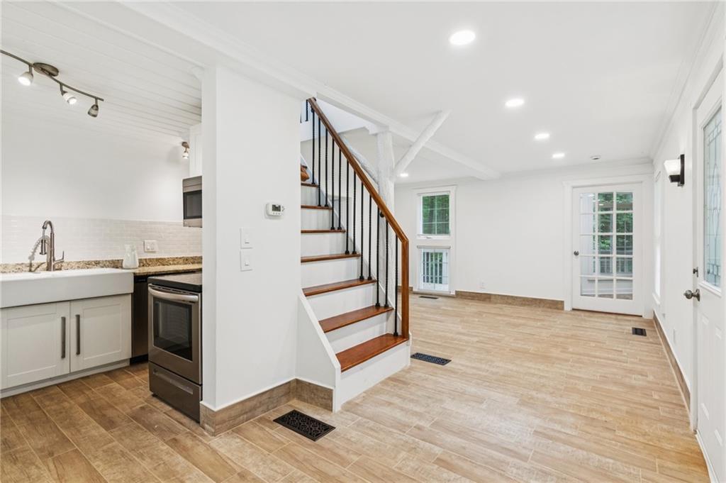 375 Deerfield Drive Property Photo 47