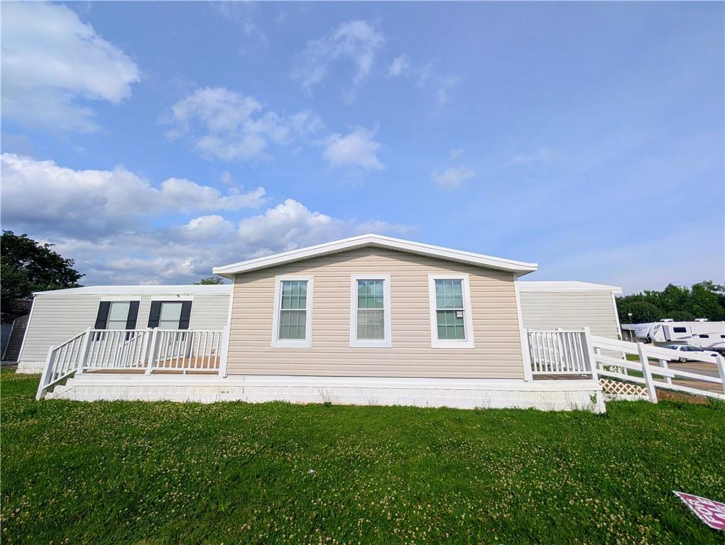 119 Seabreeze Drive Property Photo 6