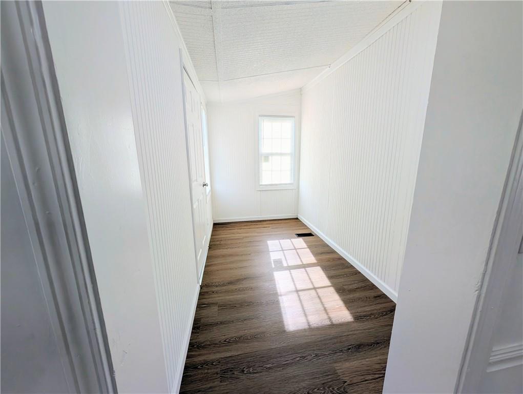 119 Seabreeze Drive Property Photo 13